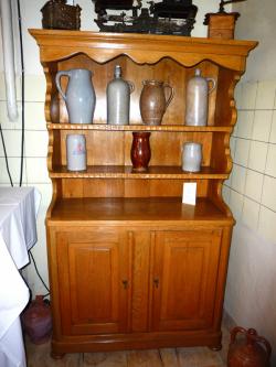Antikes Schwarzwälder Kensterle / Buffet um 1860/70, Eiche