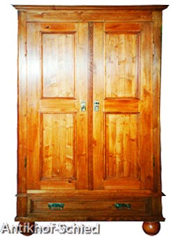 Massanfertigung Schrank, Kiefer